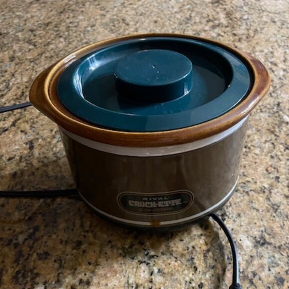 Rival Brown Crock-Ette Mini Round Slow Cooker/Warmer - Picture 1 of 7